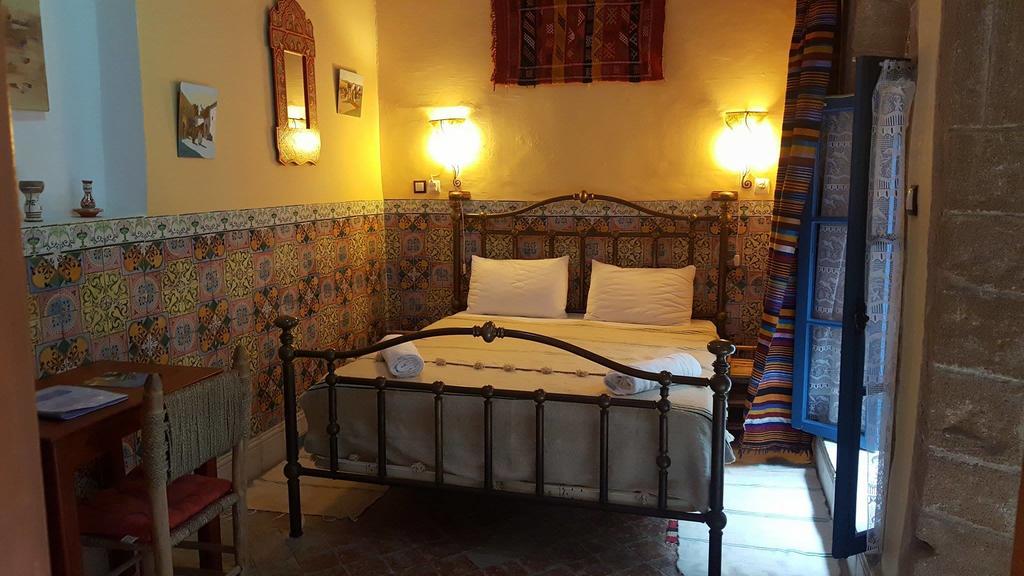 サフィ リヤド ル シュヴァル ブラン Bed & Breakfast エクステリア 写真